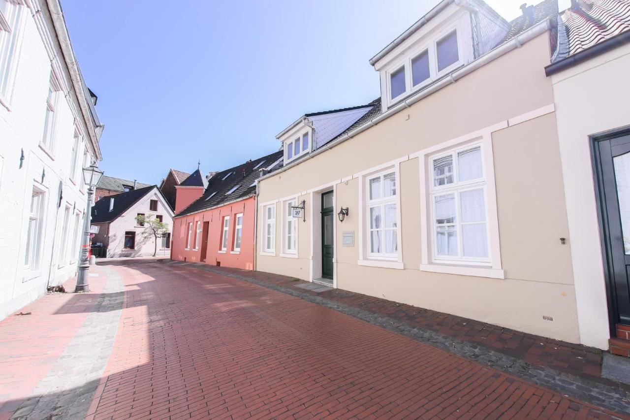 Hotel 24/7 selfcheckin Schmiedestrasse Leer Exterior foto