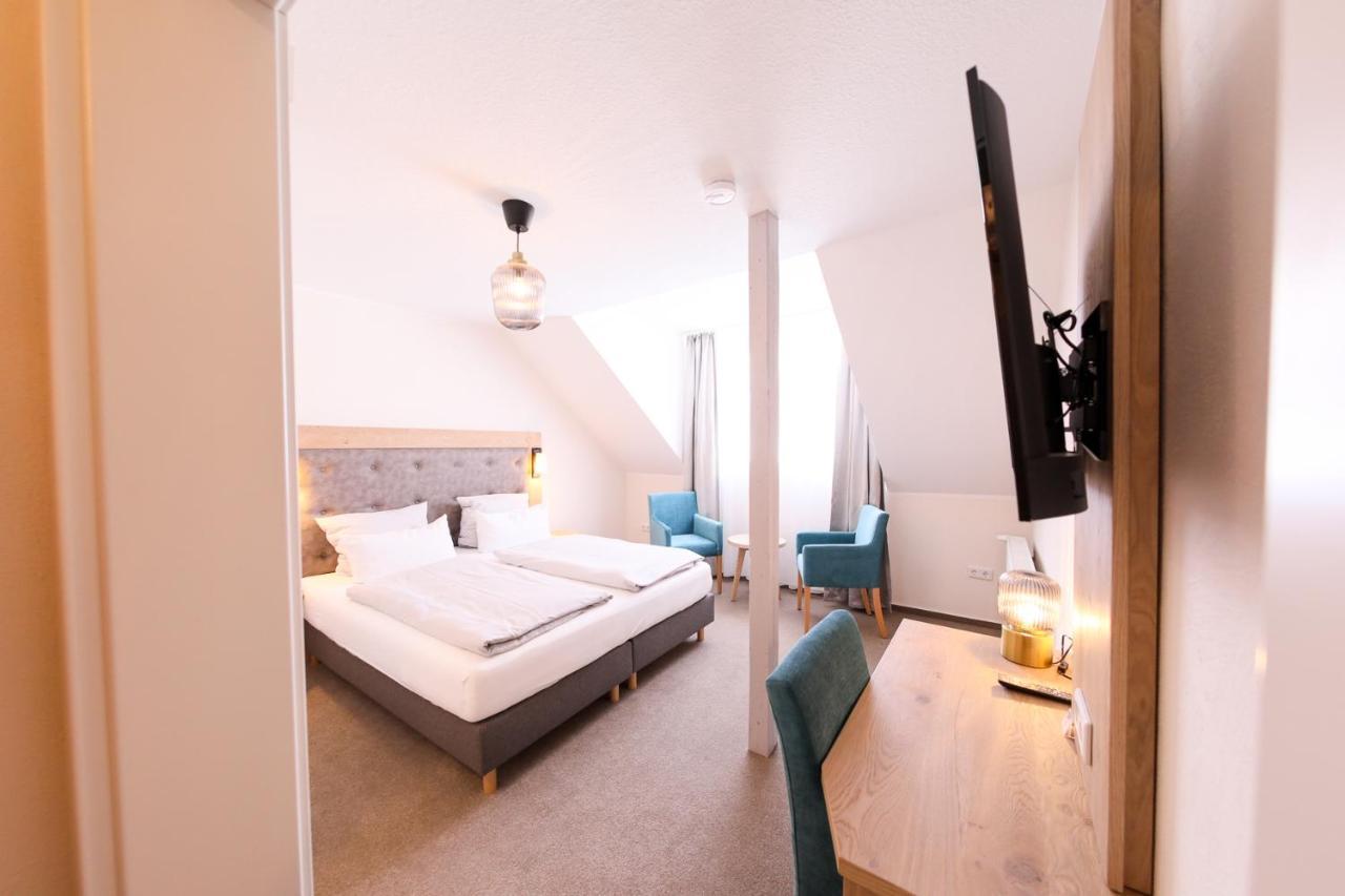 Hotel 24/7 selfcheckin Schmiedestrasse Leer Exterior foto